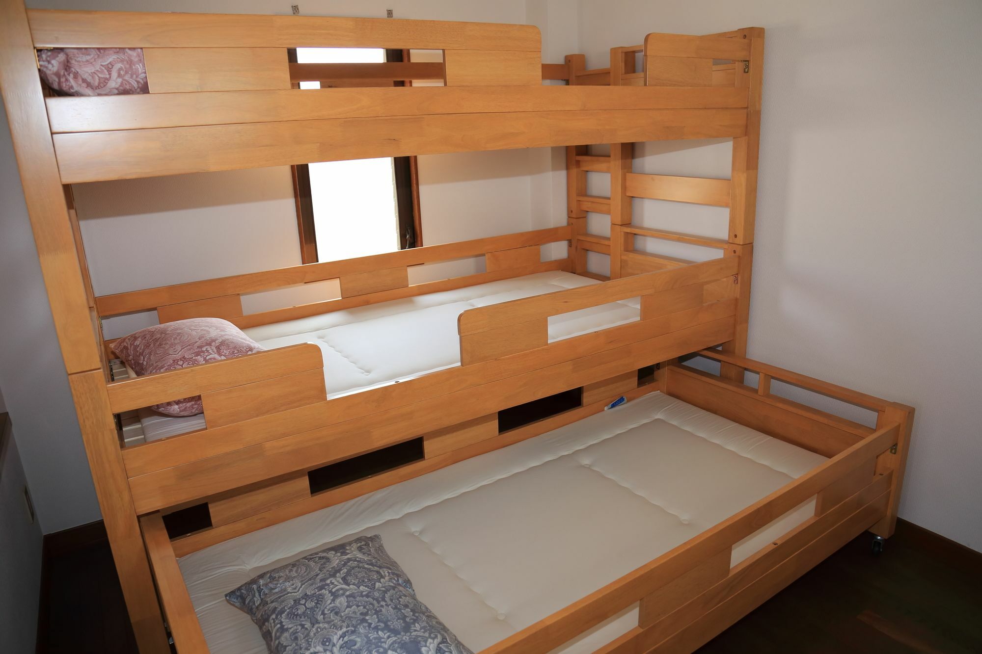 Guest House Fun Osaka Bagian luar foto